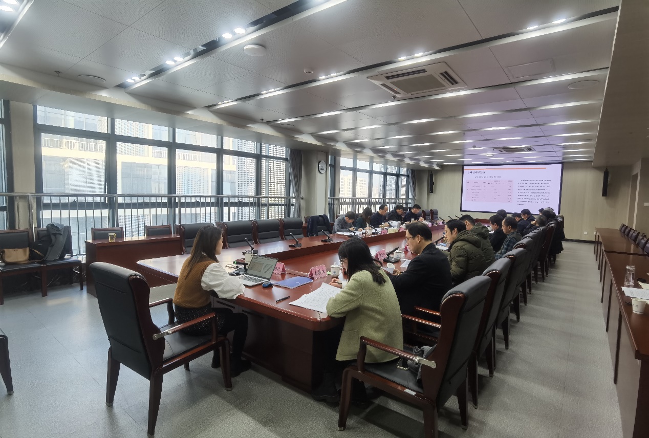 IgWԺϷF·̌WУԴgWУУϲQLUu